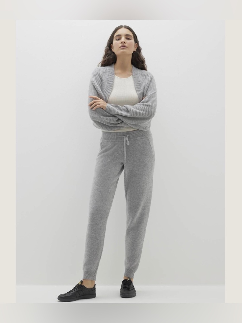 NakedCashmere Uri Cashmere Jogger Pants w/ Pockets in Smoke Gray. Size Medium 🩶